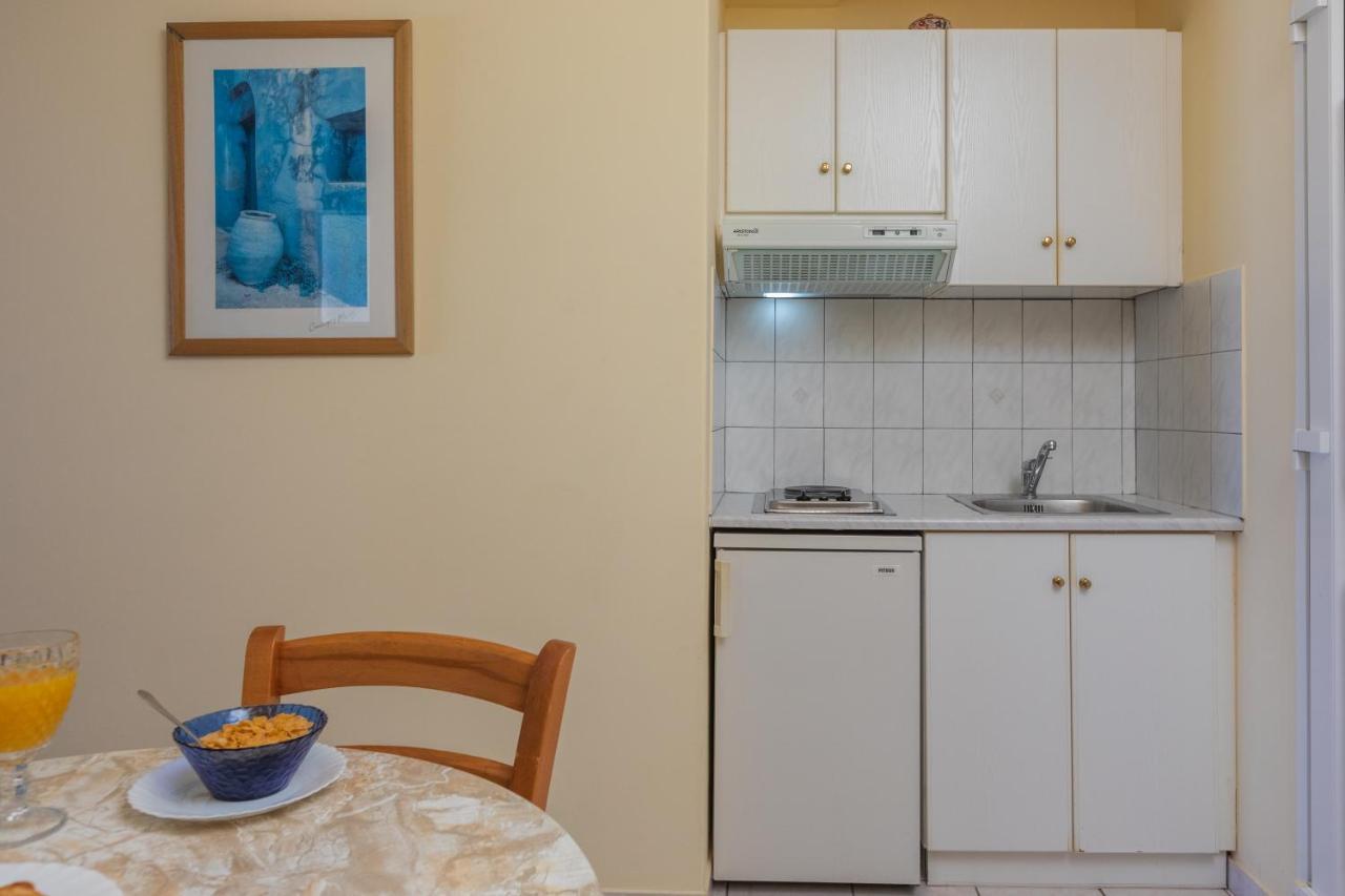 Garbis Villas & Apartments 로우드하타 외부 사진