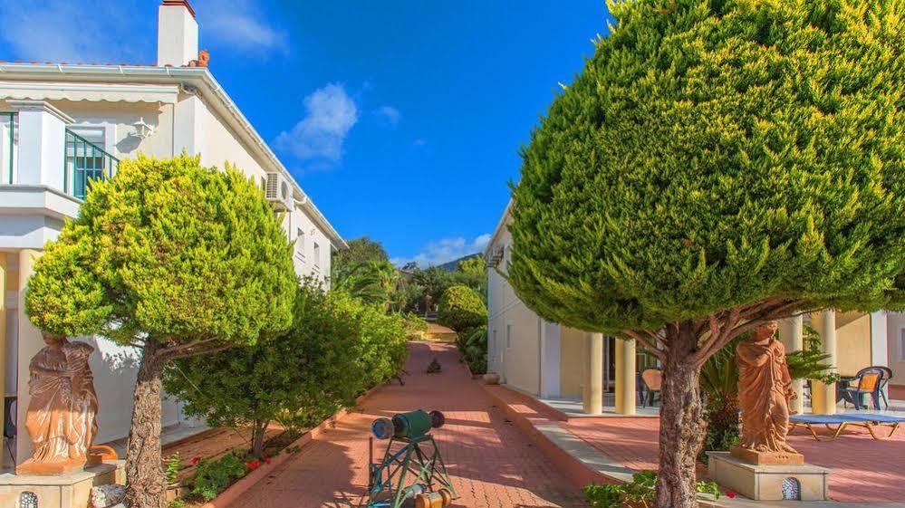 Garbis Villas & Apartments 로우드하타 외부 사진